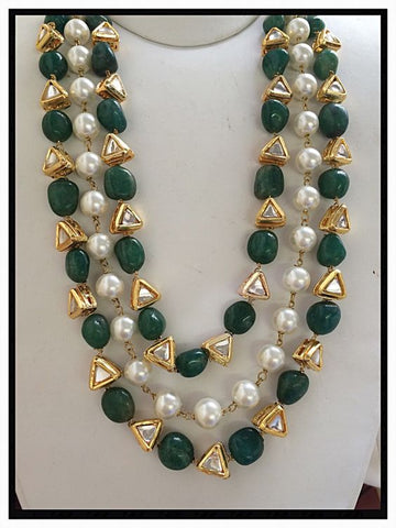 Women's Green And White Pearls Mala Necklace